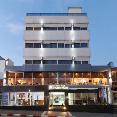 Hotel Romimar Отели рядом с достопримечательностью «Пляж Манса»