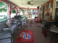 Oasis Bed and Breakfast Hotels in Springville