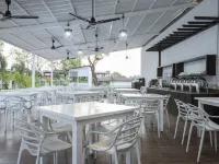 White Wood Resort by Stone Wood Hotels Hotels in Morjim
