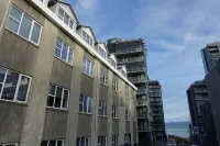 The Swan House by Heimaleiga - Apartments