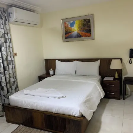 Selwilliam Hotel