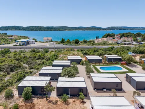 Ivanka Delux Hotels in Pirovac