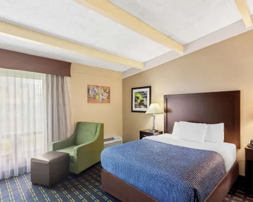 Econo Lodge Waynesboro - Skyline Drive Hotels in Waynesboro
