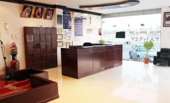 Al Eairy Furnished Apartments Qassim 4