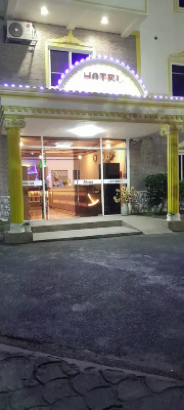 Airport Hotel Clark Экстерьер Photos