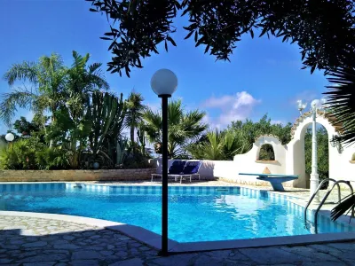 Equipped Villa with Private Pool and Panoramic Sea Views