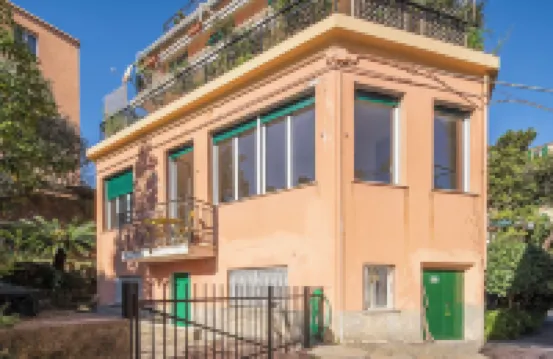 Green Home Seaside Parking  Wifi AC Genova