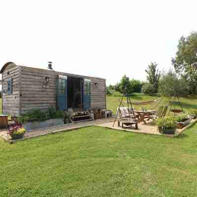 Shepherd's Hut- Hot Tub- Wellness Spa- Wood Burner Rooms