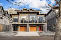 Township by Canmore Premier - Boutique