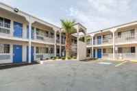 Motel 6 El Paso, TX - Airport - Fort Bliss Hotels in El Paso