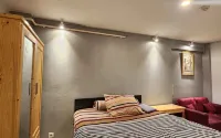 Apartemen Kalibata City by Rona Property