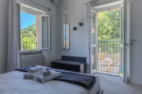 Diamond Apartments