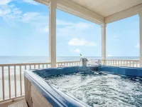 Poseidon by AvantStay on the Beach Two Ocean Facing Balconies Hot Tub Hotels in Folly Beach