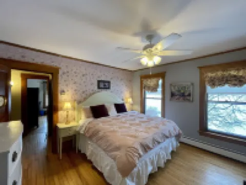 瘋狂河旅館 華盛頓縣酒店