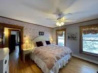 MAD River Inn Hotels in Waitsfield