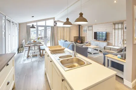 Host & Stay - Puffins Rest