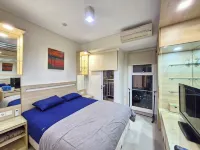 High Livin Apartment Parahyangan - balcone