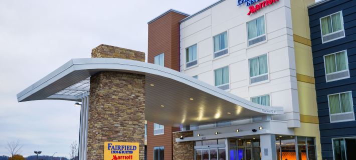 Fairfield Inn & Suites Canton South Hotels in Stark County
