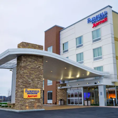 Fairfield Inn & Suites Canton South