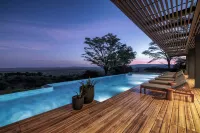 Serengeti Explorer - Pools