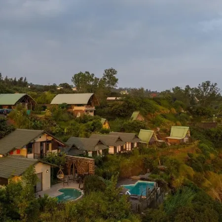 Shambhalah resort Panchgani - Mahabaleshwar Rd, Mahabaleshwar, Metgutad, Maharashtra 412806