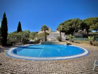 Quarteira Premium Villa with Pool by Homing - Vila