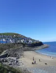 Newquay Haven caravan 42x14 with Ocean Views Hotels in New Quay
