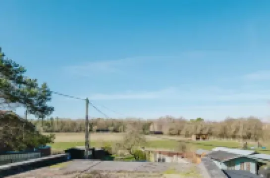 精彩絲綢酒吧之上的驚艷房間 馬爾堡酒店