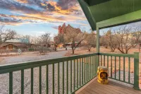 NEW Moondance Majestic Mini Cabin Cathedral Rock