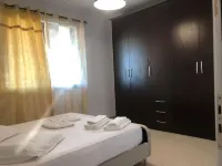 Tirent Apartment - Comfortable 1-Bedroom Stay in Fresku Hotel a 