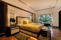 Della Resorts Hotels in Kune N.m.