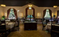 Valle Escondido Resort - 朝食