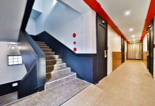 아띠 호텔 객실 내부