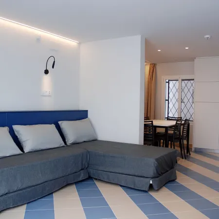 Apartamentos Sunway Arizona Các khách sạn ở Sitges