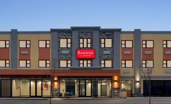 Ramada by Wyndham West Edmonton Hotel & Suites