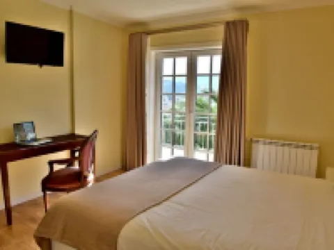 Douro Mool Guest House Hotels in Almacave