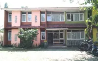 Rumah Tamu Ciumbuleuit - 2 Sao