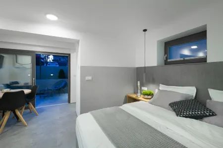 Vila Emona Отели рядом с достопримечательностью «Sokol Group d.o.o.»