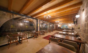 Cappadocia Secret Hill Cave Suites