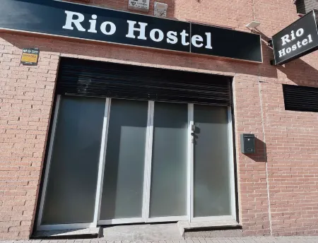 Rio Hostel Отели рядом с достопримечательностью «Сан-Мигель»