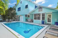 Casa Grande by AvantStay Dt Key West Near South Beach w Pool