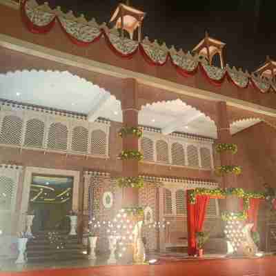 Hotel Rajwada Palace Hotel Exterior