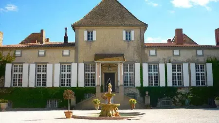 Serge le Belge - Sejour Authentique Chez l Habitant a Lezignan Corbieres Отели в г. Сиран