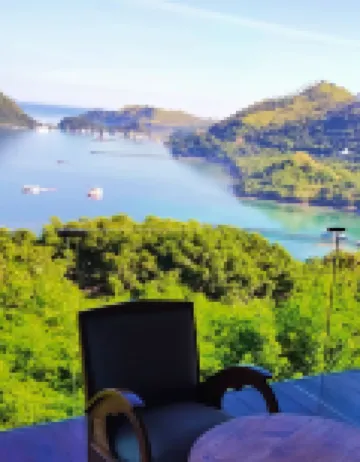 Paradise Garage Komodo Villa