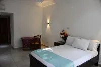 Raffin Royal Lodge - balcony