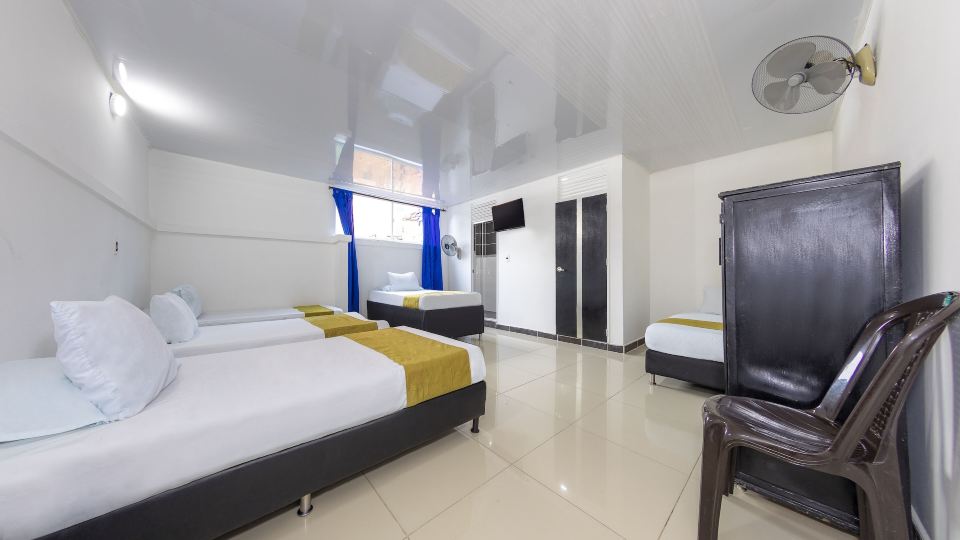 Hotel Confort Obelisk