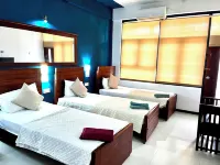 Subhas Tourist Hotel - balcony