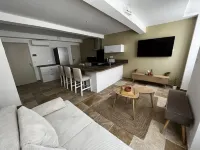 Plein Centre - Climatisé - Proche Cité Médiévale