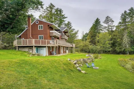 Modern Chalet in Serene Valley