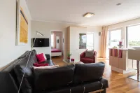 Wonderful view for 4 people 100 m from the main beach